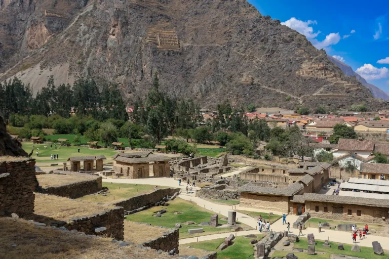 Machu Picchu & Sacred Valley
